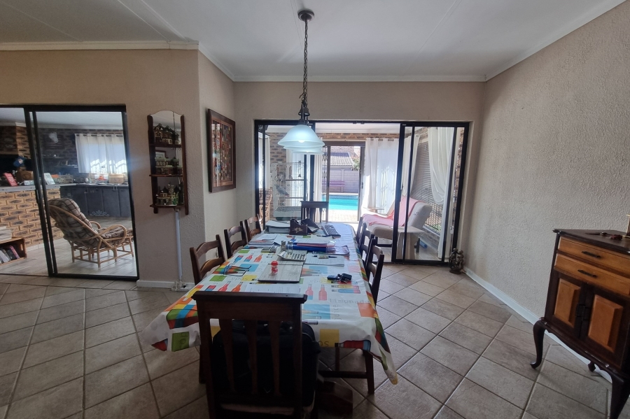 4 Bedroom Property for Sale in Stilfontein Ext 4 North West